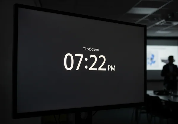 TimeScreen dark mode display for presentations
